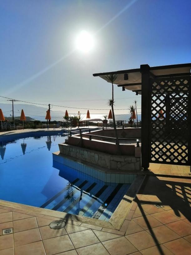 Bella Vista Hotel "By Checkin" Hersonissos  Bagian luar foto