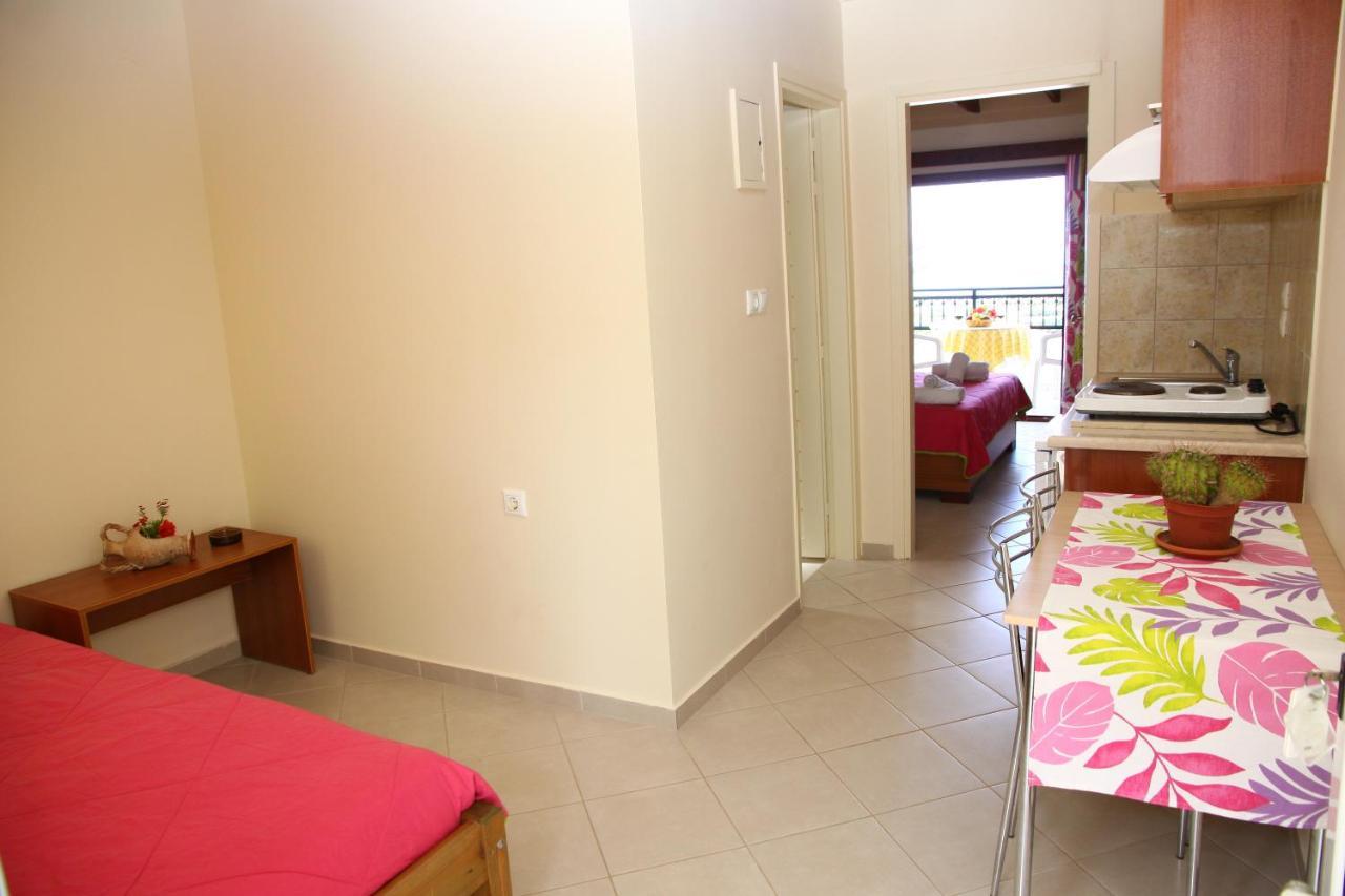 Bella Vista Hotel "By Checkin" Hersonissos  Bagian luar foto