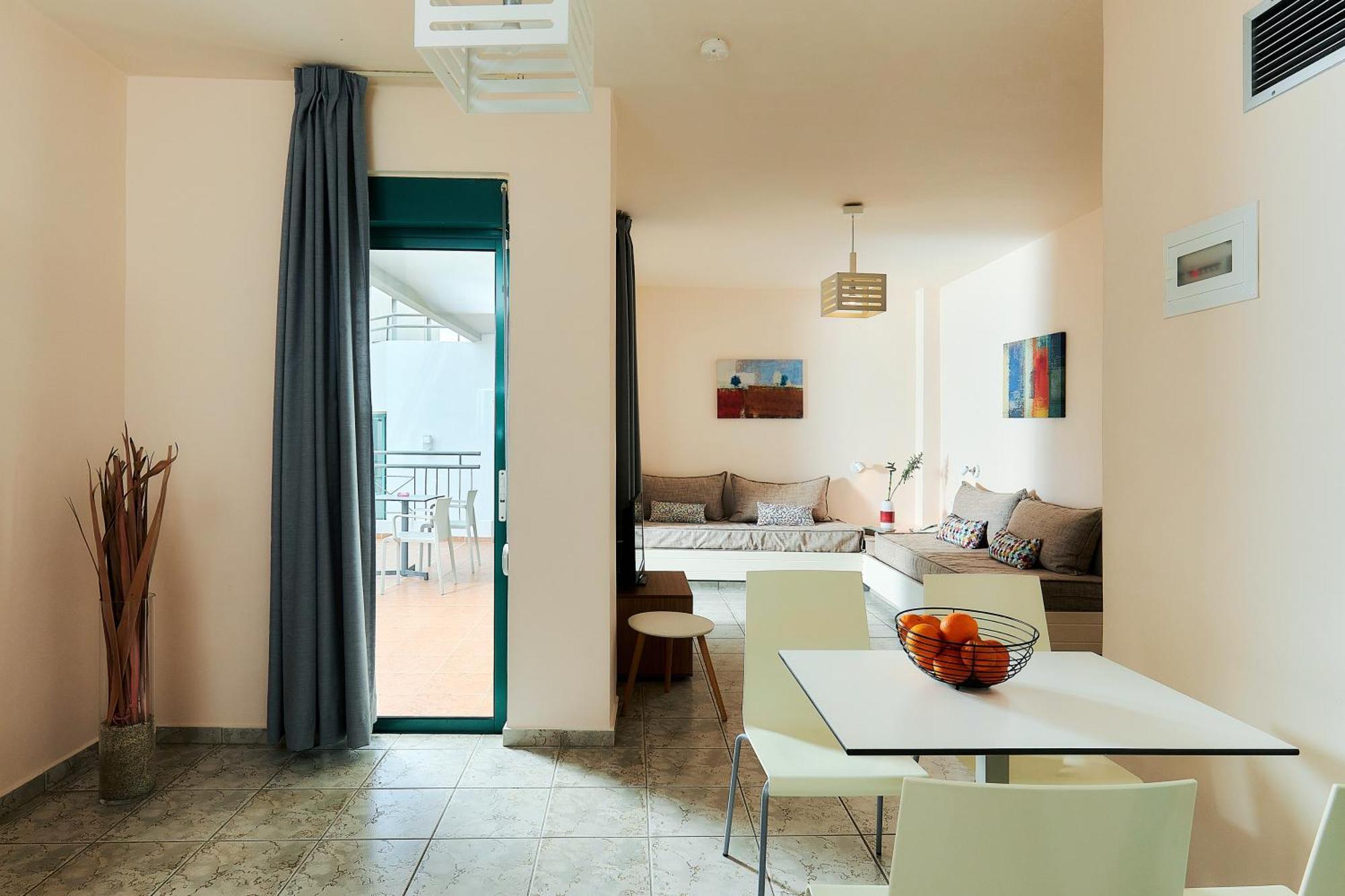 Bella Vista Hotel "By Checkin" Hersonissos  Bagian luar foto