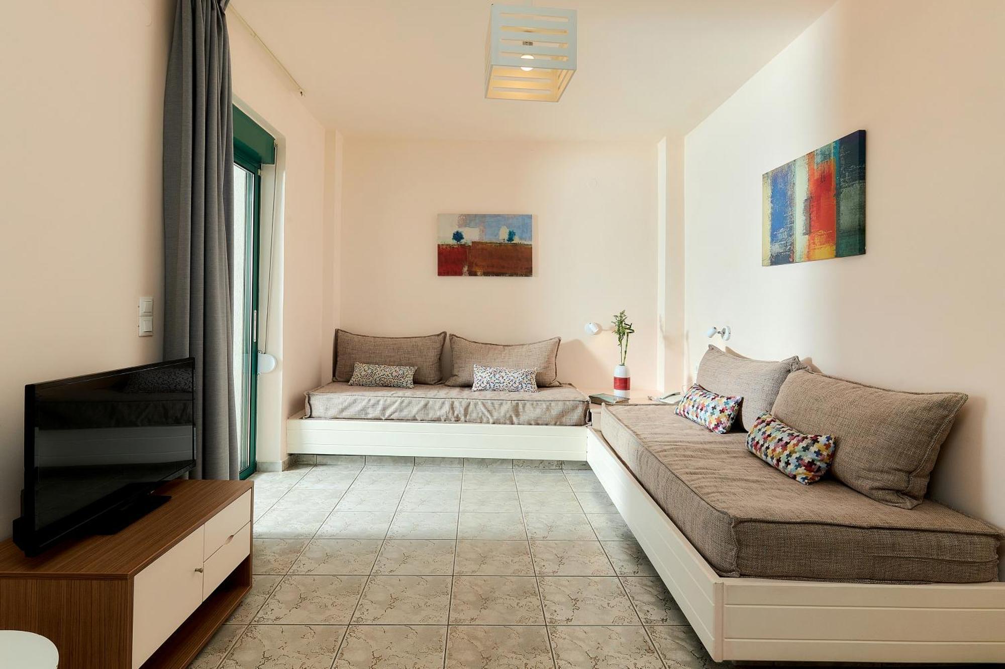 Bella Vista Hotel "By Checkin" Hersonissos  Bagian luar foto