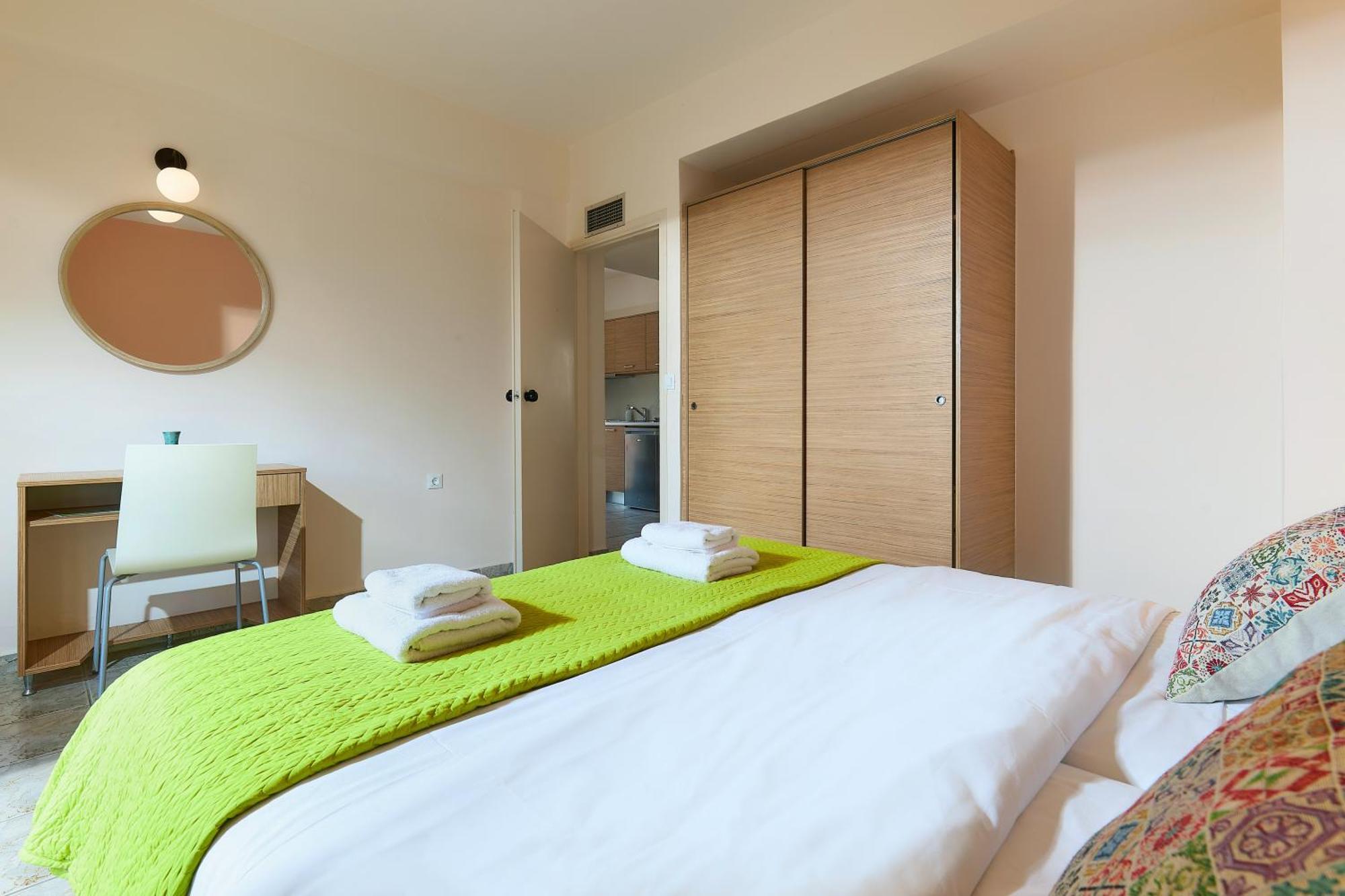Bella Vista Hotel "By Checkin" Hersonissos  Bagian luar foto